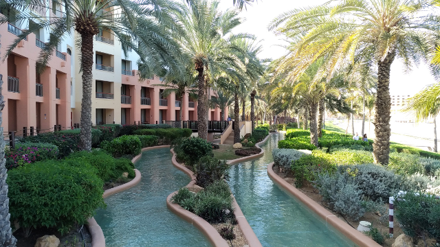 Shangri-La Barr al Jissah lazy river