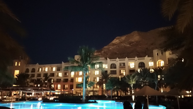 Barr al Jissah at night