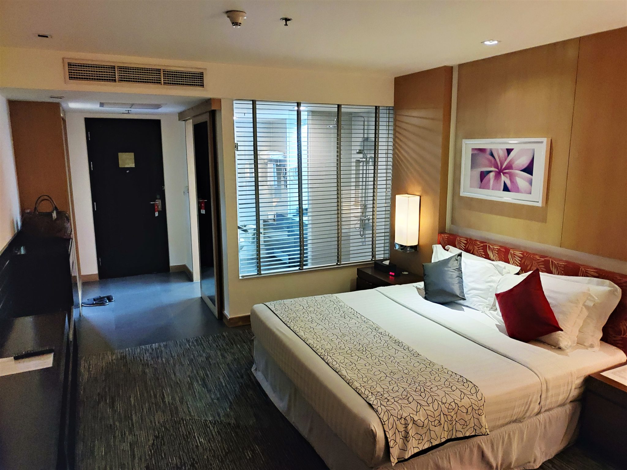BW Amaranth Suvarnabhumi Hotel Room