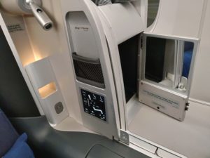 Malaysia Airlines Business Class Seat Details