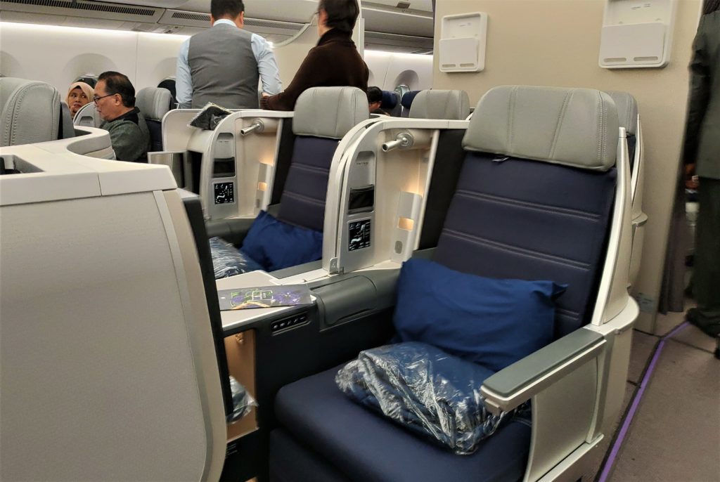Malaysia Airlines Business Class - A350