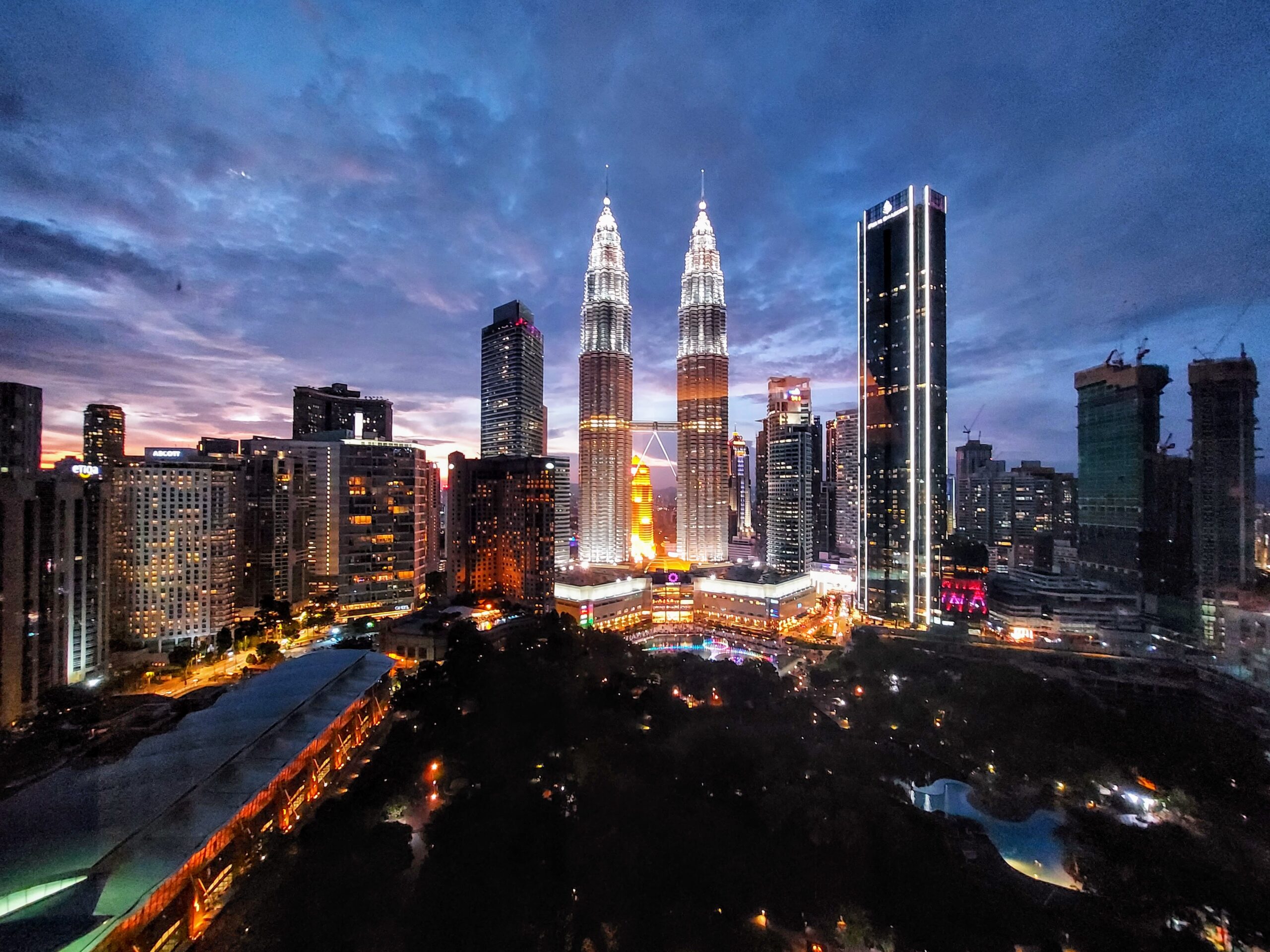 A Return to Traders Hotel Kuala Lumpur | Window Seat Preferred