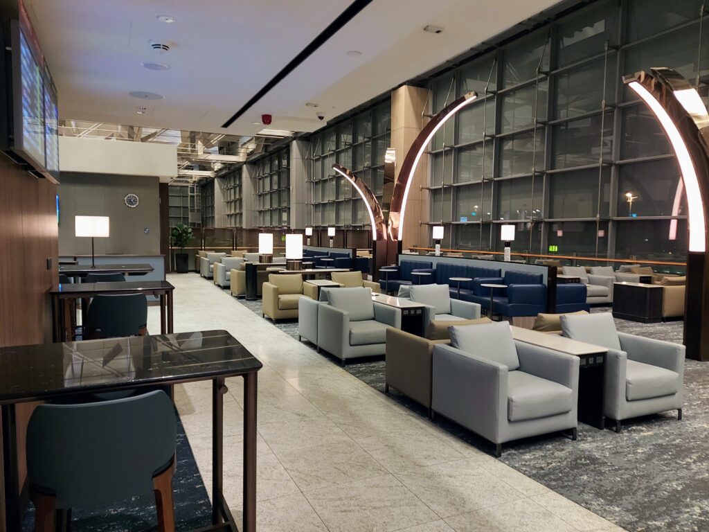 Lounge Review Krisflyer Gold Lounge, Singapore Window Seat Preferred