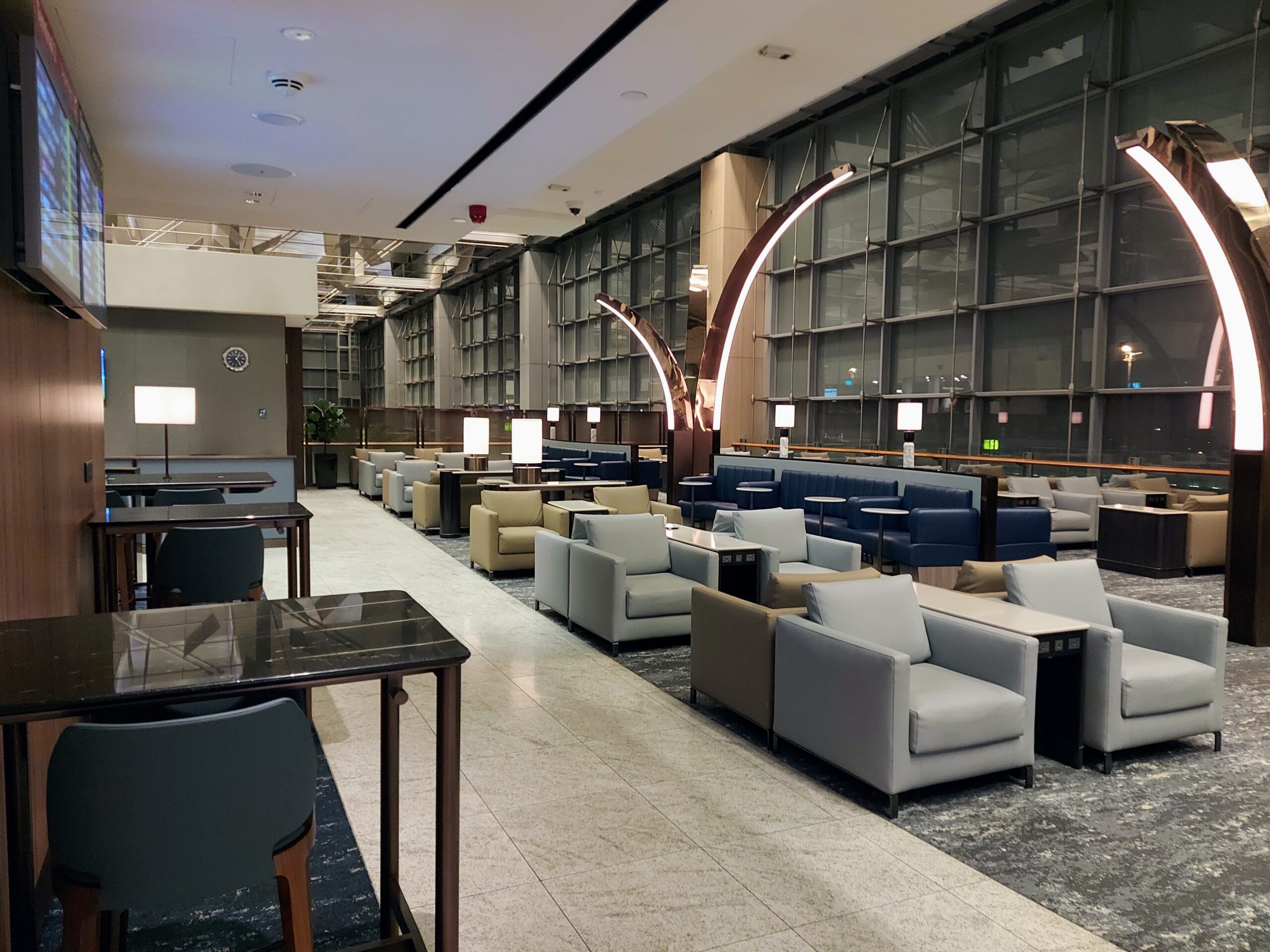 Krisflyer Gold Lounge