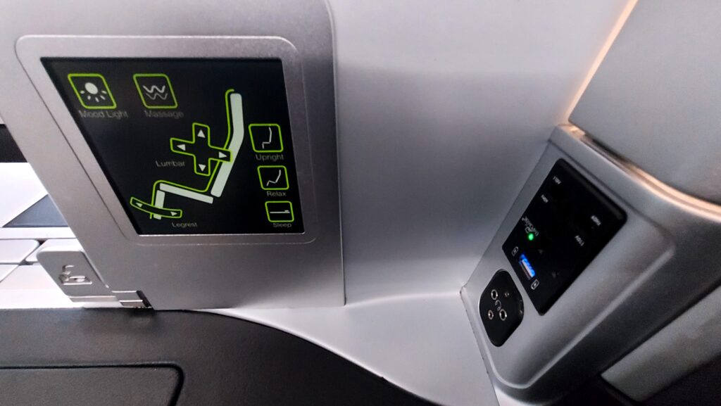 Aer Lingus' Business Cabin seat controls