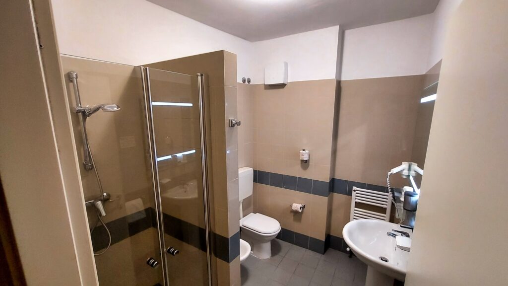 Hotel Albergo Mazzanti - Bathroom