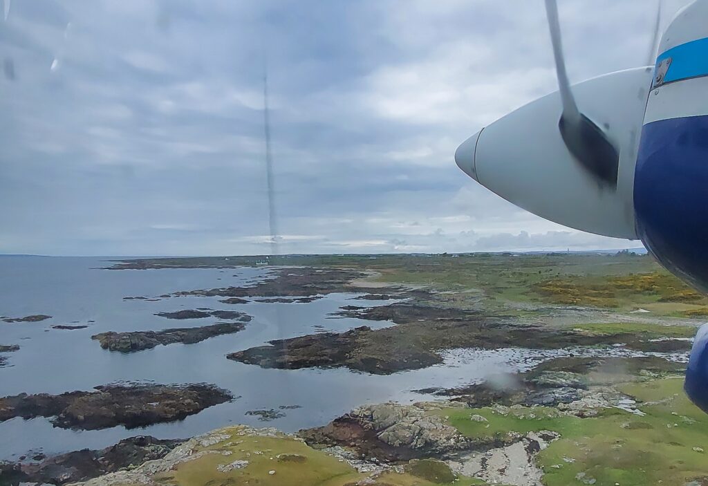 Aer Arann Islands - Take-Off