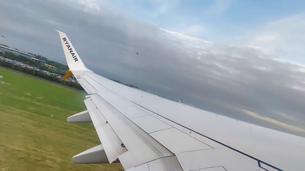 Ryanair Take-off